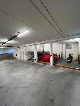 Tiefgarage - 