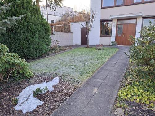 Vorgarten - Reihenendhaus mit 110,00 m&sup2; in Hamburg zum Kaufen