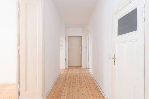 Beispielwohnung Flur - Etagenwohnung mit 118,90 m&sup2; in Berlin zum Kaufen