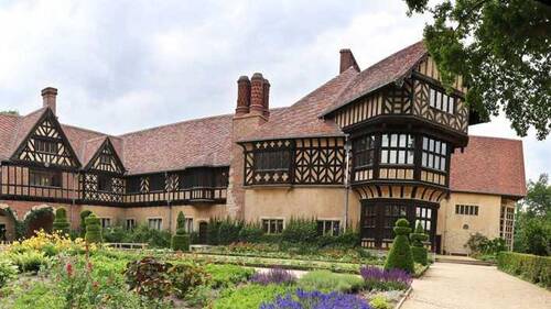 Schloss Cecilienhof im Neuen G - 
