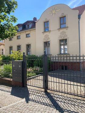 Straßenseitige Ansicht - Einmaliger Rückzugsort in Nauener Vorstadt nahe Neuer Garten