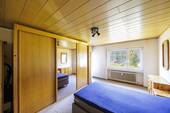 Schlafzimmer - 3 Zimmer Etagenwohnung zum Kaufen in Ludwigsburg