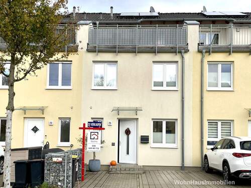 Reihenmittelhaus am Landschaftspark - 4 Zimmer Reihenmittelhaus in Berlin