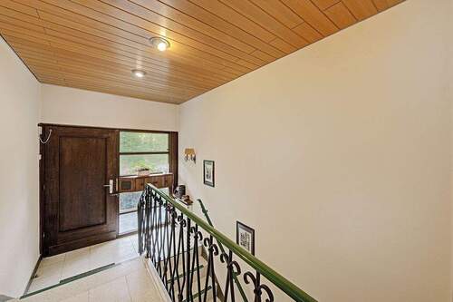 Hauseingang - 6 Zimmer Einfamilienhaus zum Kaufen in Dortmund