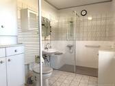 Erdgeschoss Duschbad - 