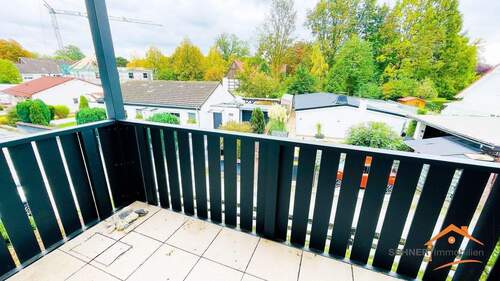 Südbalkon (Loggia) - 3 Zimmer Etagenwohnung in Bad Sassendorf