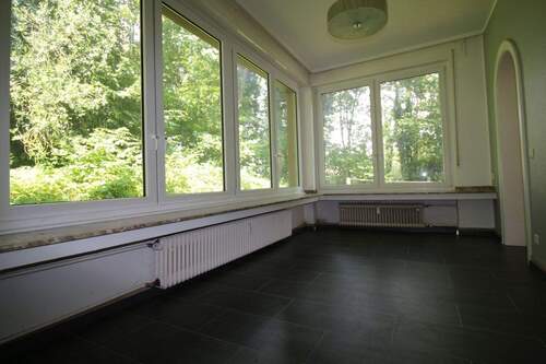 Arbeitszimmer mit Ausblick in den Wald - Etagenwohnung mit 150,00 m&sup2; in Hagen zur Miete