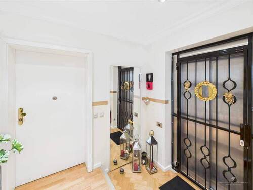 Eingang - Büro zur Miete in Bremerhaven