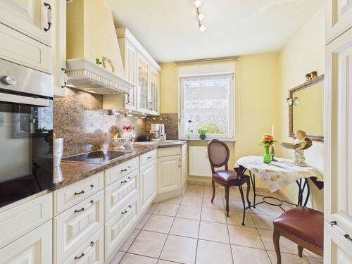 Küche - voll ausgestattet - Etagenwohnung mit 113,40 m&sup2; in Saarbrücken zum Kaufen