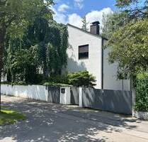 Großhadern, ZFH (ca. 400 m² Wohn-Nutzfläche) mit Potential! - München / München-Großhadern