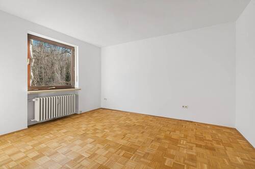  Schlafzimmer 2 - Mehrfamilienhaus, Wohnhaus mit 251,00 m&sup2; in München / München-Großhadern zum Kaufen