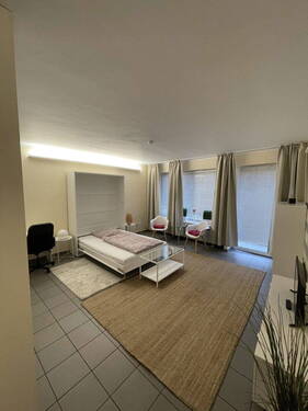 Schlafzimmer - Schöne 2-Zimmer Wohnung mit 2 Balkonen in Düsseldorfer Altstadt nähe Carlsplatz