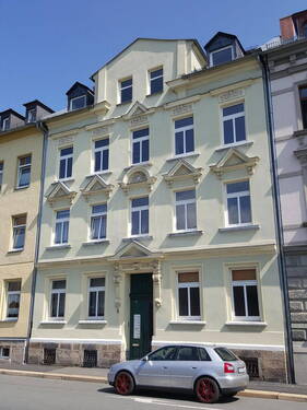 Straßenansicht - Super saniertes, attraktives, voll vermietetes MFH mit 5 WE´s in Zentrumsnähe von Reichenbach