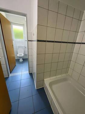 EG - Büro - Herren-WC - 