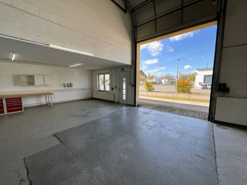 Halle - Werkstatt - 2 - 