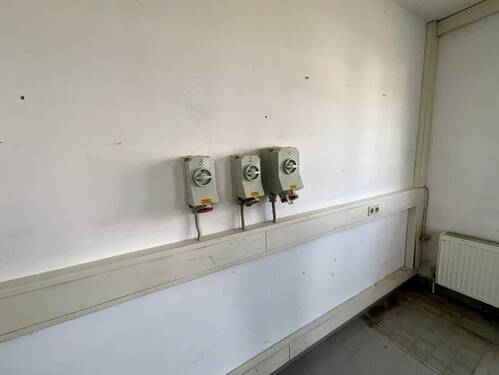 Halle - Werkstatt - 7 - 