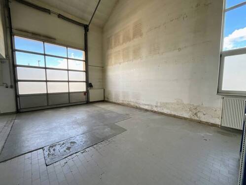 Halle - Werkstatt - 8 - 