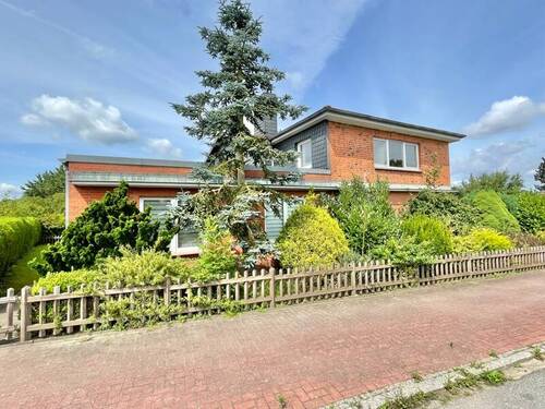 Haus komplett von links - 1 Zimmer Mehrfamilienhaus, Wohnhaus zum Kaufen in Meddewade
