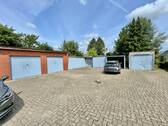 Garagenhof - Mehrfamilienhaus, Wohnhaus mit 397,00 m² in Meddewade zum Kaufen