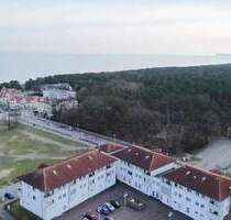 Tolles Raumgefühl in unmittelbarer Ostseenähe: Gepflegte Maisonette mit Südbalkon und Stellplatz - Karlshagen
