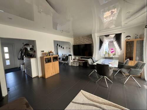 Wohn- Esszimmer - 7 Zimmer Einfamilienhaus in Mittenaar