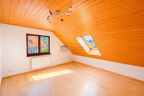 Kinder/Elternzimmer OG 2 - 