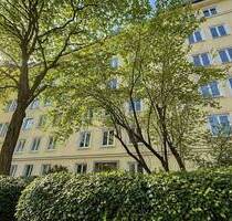 Beste Lage in Schwabing: 4,5-Zimmer mit 2 Bäder, Balkon zum Innenhof, mit lebenslangem Wohnrecht. - München Schwabing-West