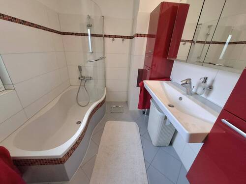 Badezimmer 1.OG - 