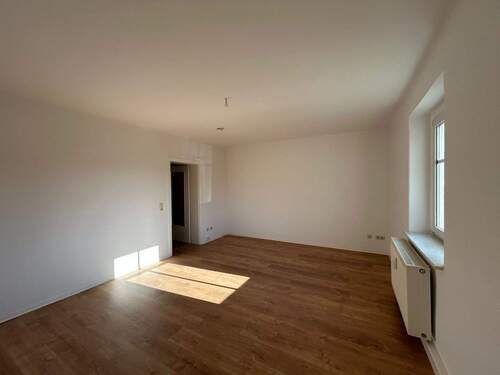 2 - 1 Zimmer Etagenwohnung in Zittau