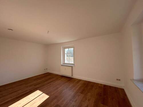 3 - Etagenwohnung mit 36,20 m² in Zittau zur Miete