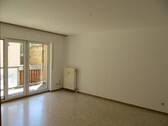 Wohnzimmer - 2 Zimmer Etagenwohnung zum Kaufen in Eppelheim