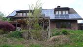 Rückseite - Hückelhoven-Doveren: Mehrgenerationenhaus auf großem Grundstück mit zwei Wohnungen