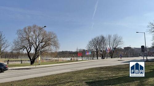 Blick zum Berta Klingberg Platz - 