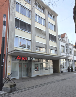 Hausansicht - 4 Zimmer Gewerbeobjekt (Büro, Produktion, Verkauf) zum Kaufen in Singen (Hohentwiel)