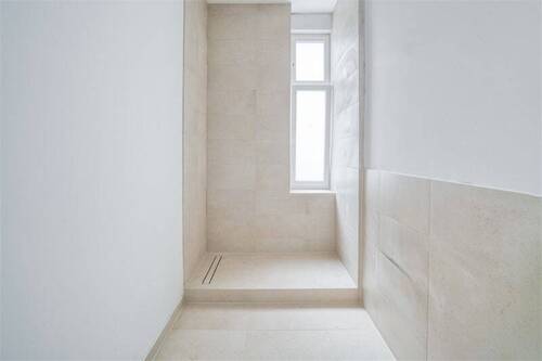 Bad - Etagenwohnung mit 67,10 m&sup2; in Berlin zum Kaufen