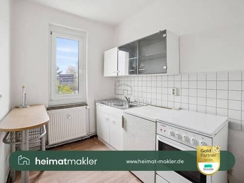 Küche - 7 Zimmer Etagenwohnung zum Kaufen in Regis-Breitingen