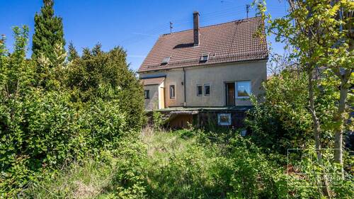 Hausrückseite - Terrasse - 