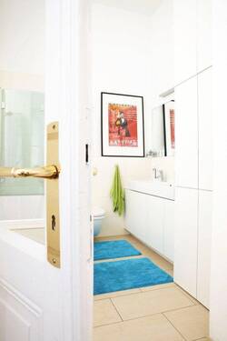 ... Ensuite Badzugang - 