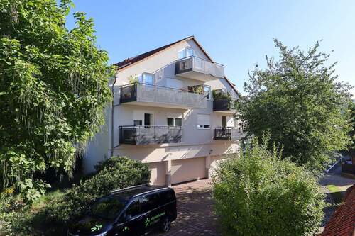 Außenansicht - +++ Elbnähe! - helle 2-Zimmer-Wohnung mit 2 Balkonen und Garagenstellplatz +++