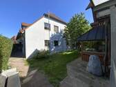Zuwegung Haus - 