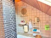 Waschbecken im Dachstudio - 