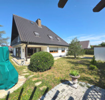 Top gepflegte Doppelhaushälfte in ruhiger Südstadtlage. - Singen