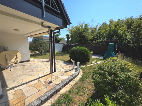 Gartenterrasse - Doppelhaushälfte mit 139,80 m&sup2; in Singen zum Kaufen