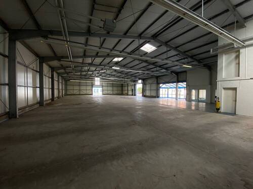 IMG_3229 - Halle zur Miete in Lüneburg