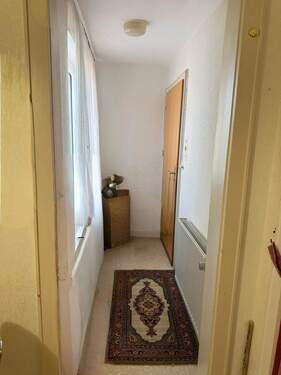 Durchgang von Küche in den Keller - 