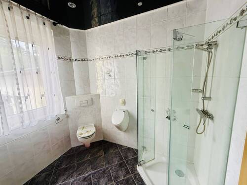 EFH Badezimmer EG - 