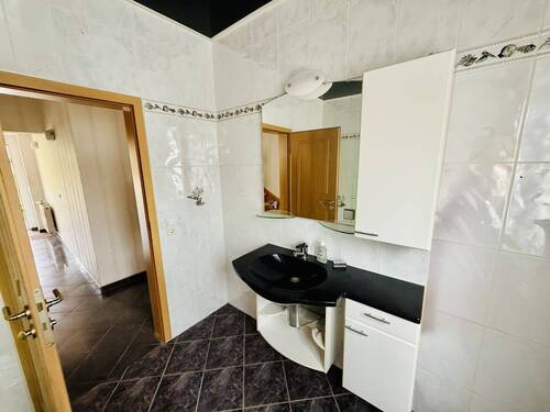 EFH Badezimmer EG - 
