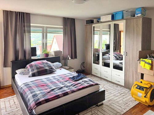 Schlafzimmer EG - 