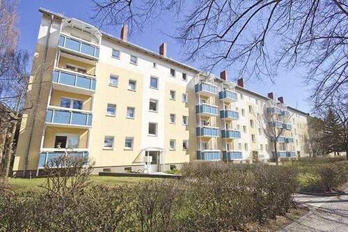 Straßenansicht - In der Herrichtung! Kleine Wohnung im Paulusviertel