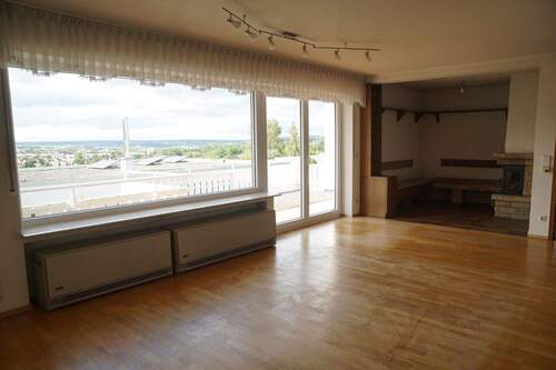 Wohnen - Mehrfamilienhaus, Wohnhaus mit 170,00 m² in Balingen zum Kaufen